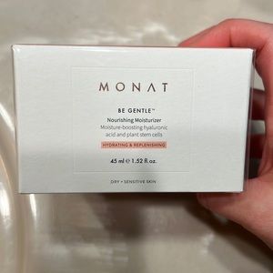 Nourishing Moisturizer by Monat